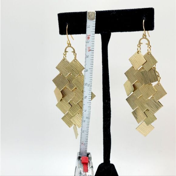 Vintage Layered gold chandelier earrings - Picture 8 of 8